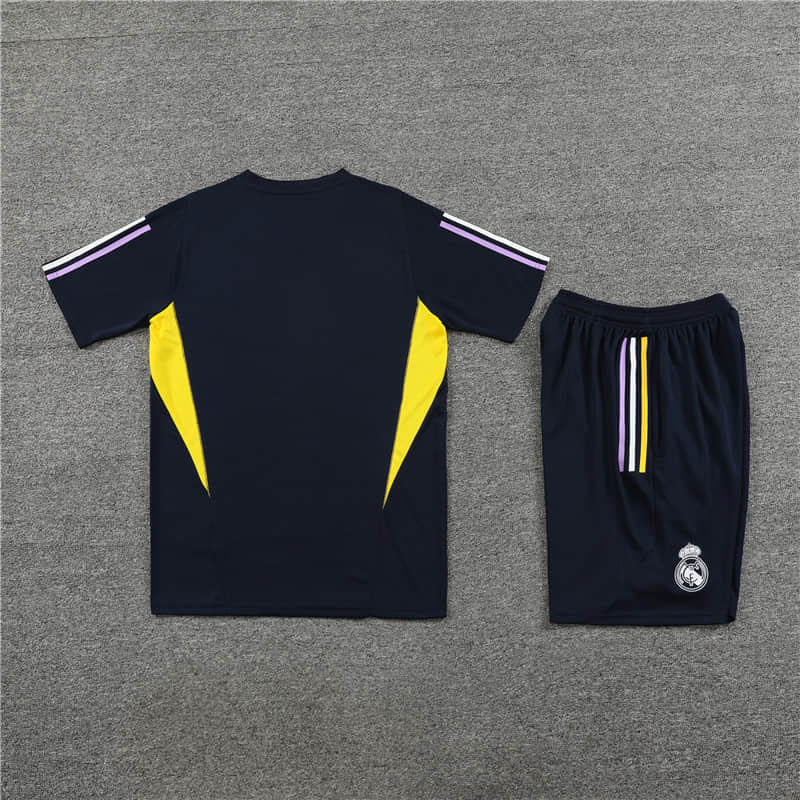 23/24 Real Madrid Training suit kit