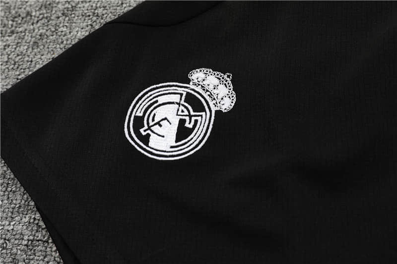23/24 Real Madrid Training suit kit