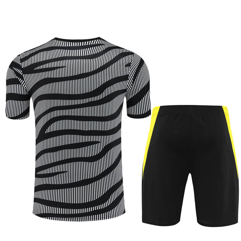 23/24 Juventus Training suit kit