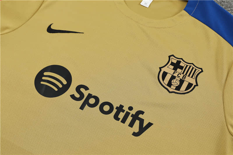 24/25 Barcelona Training suit kit