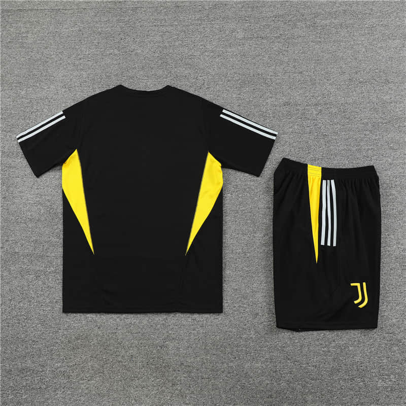 23/24 Juventus Training suit kit