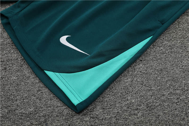 24/25 Portugal Training suit kit