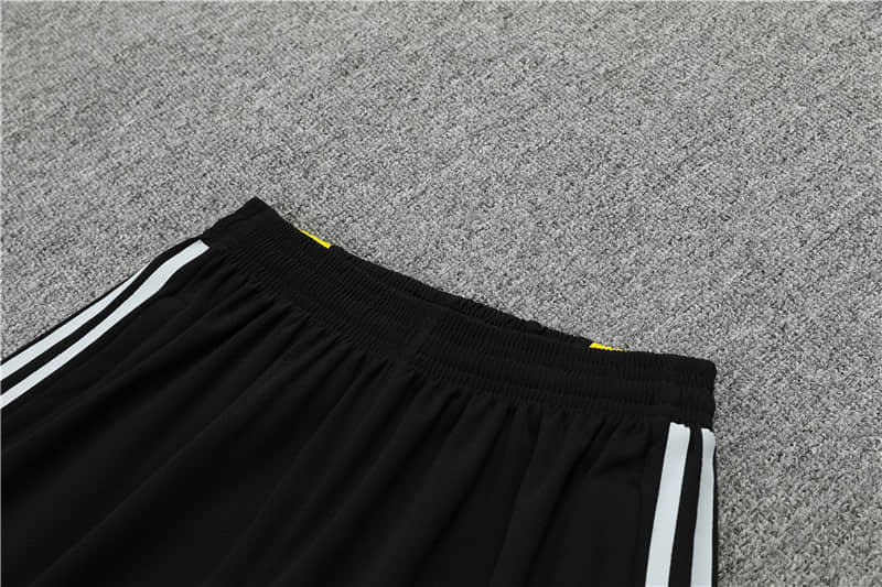 23/24 Juventus Training suit kit