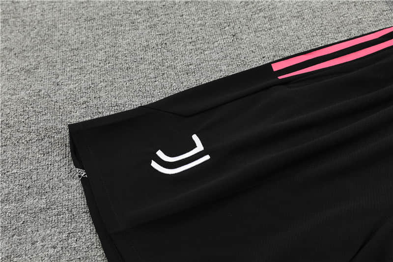 23/24 Juventus Training suit kit