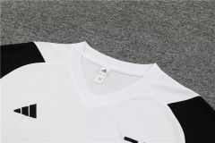 23/24 Juventus Training suit kit