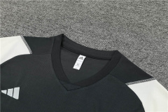 23/24 Juventus Training suit kit