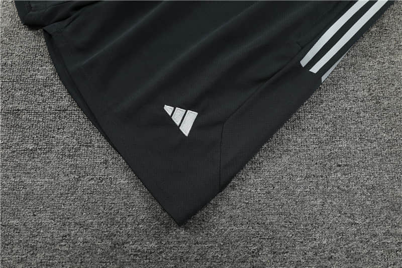 23/24 Juventus Training suit kit