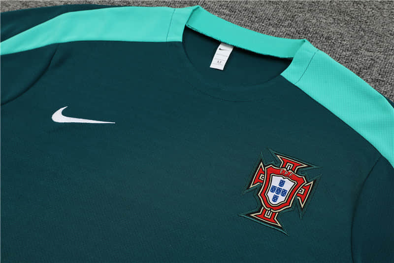 24/25 Portugal Training suit kit