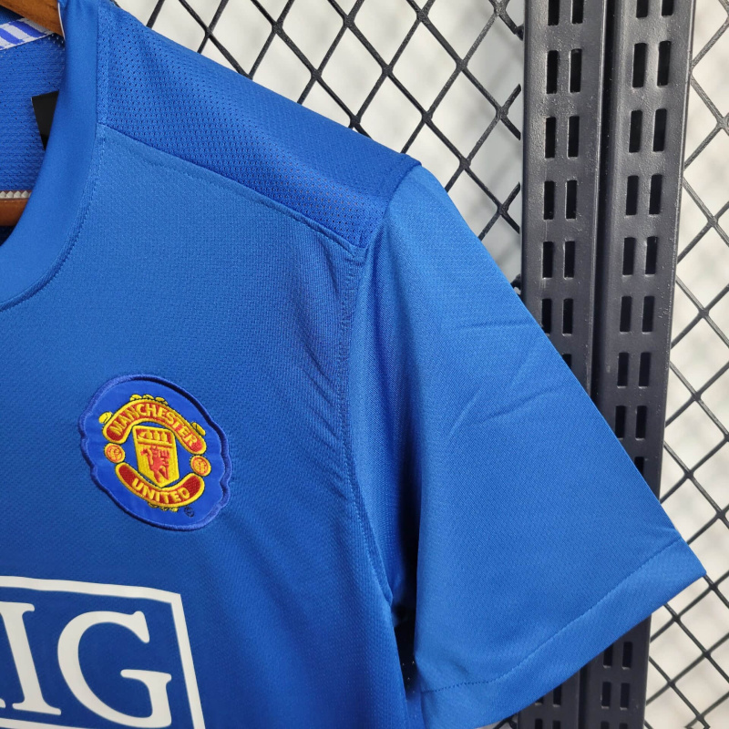 Retro  08/09 Manchester United away