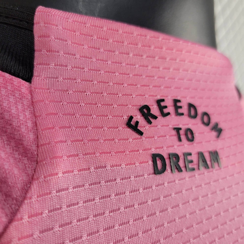 24/25 player Intermiamicf Home