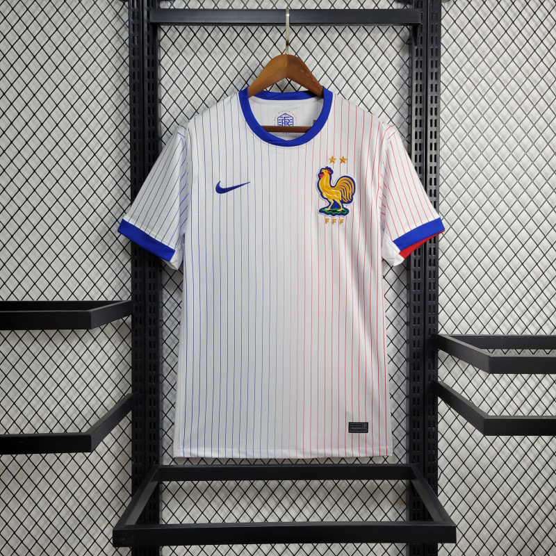 24/25 France away