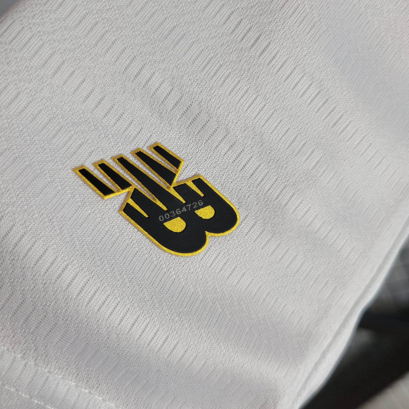 24/25 Sao Paulo  away