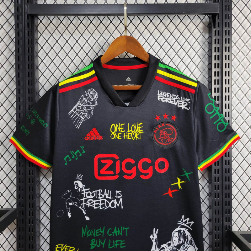 22/23 Ajax