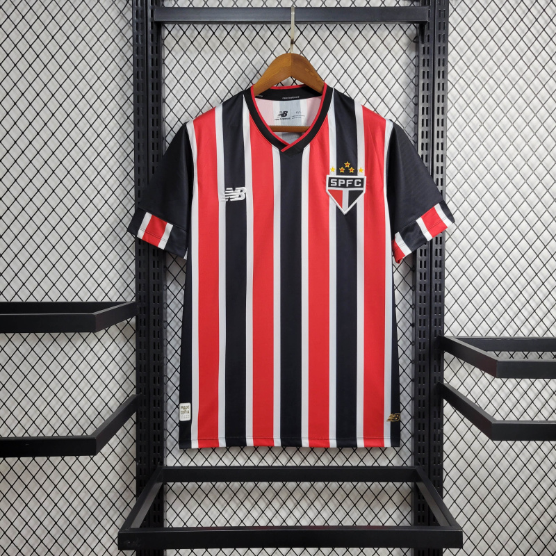 24/25 Sao Paulo away