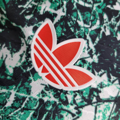 24/25 player Manchester United Co branded version