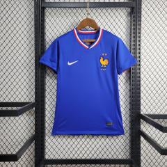 24/25 women  France Home