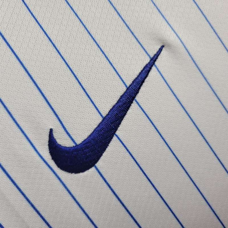 24/25 women France away