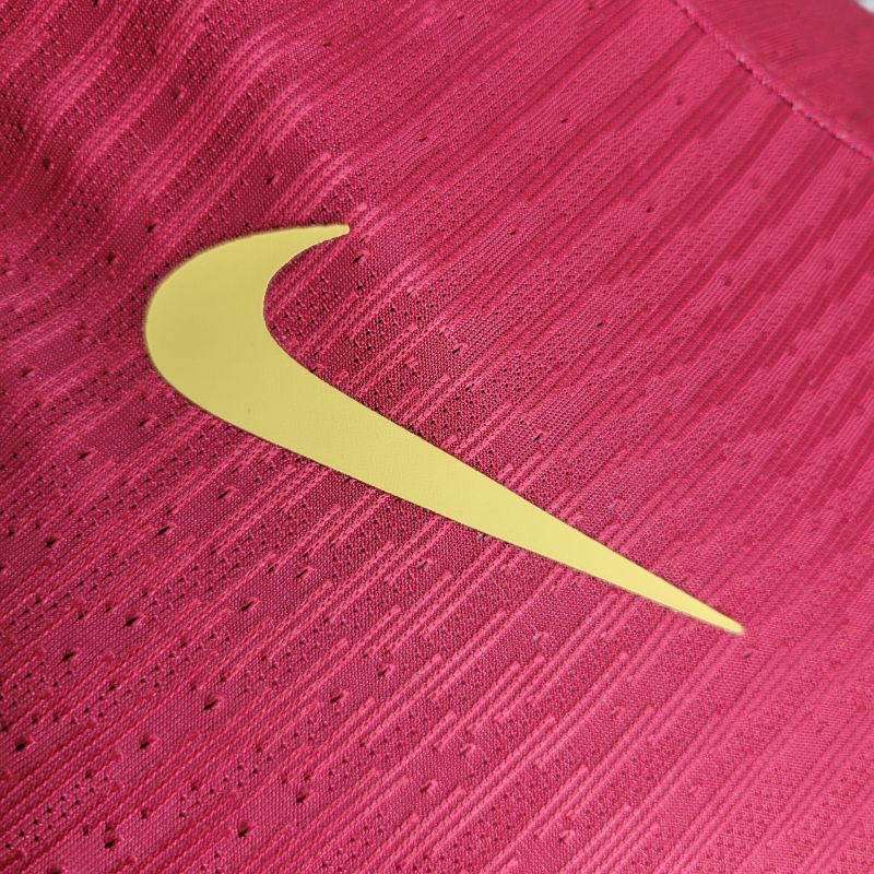 24/25 player Barcelona home