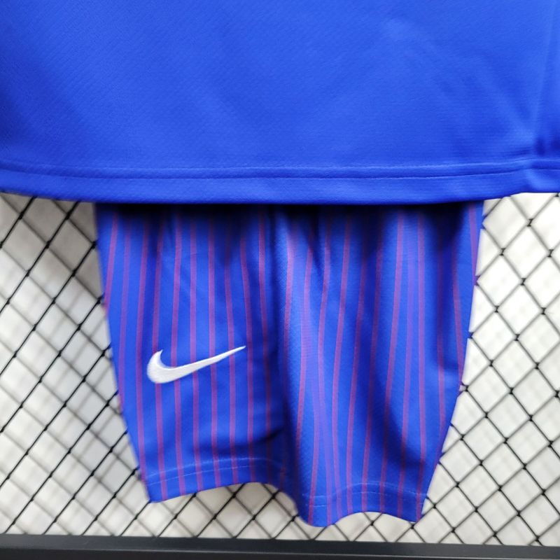 24/25 kids France home