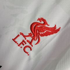 24/25 kids Liverpool White 2 away