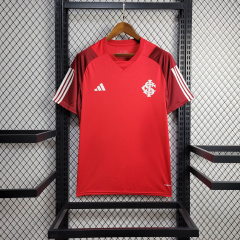24/25 Internacional Training clothing