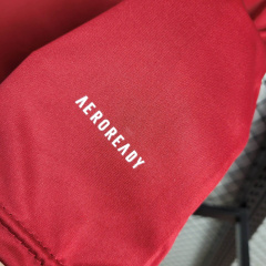 24/25 Internacional Training clothing