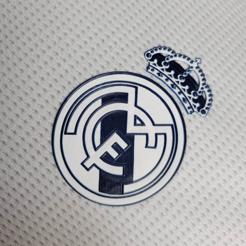 24/25 player Real Madrid Training clothing