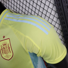 24/25 player Spain away
