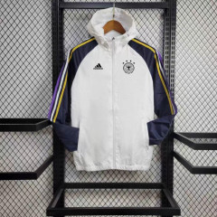 24/25 Windbreaker Germany