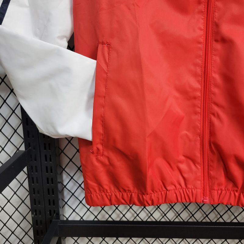 24/25 Windbreaker Bayer 04 Leverkusen