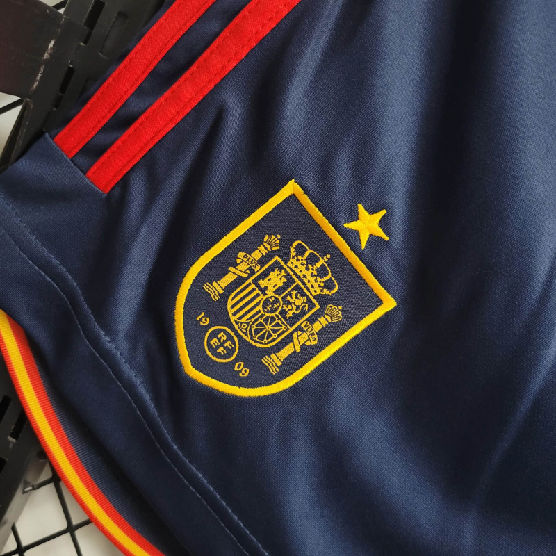 24/25 shorts Spain Home