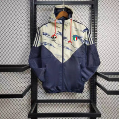 24/25 Windbreaker Italy