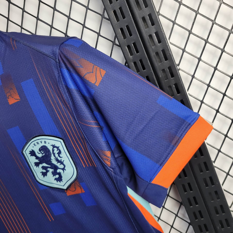 24/25 Holland Away