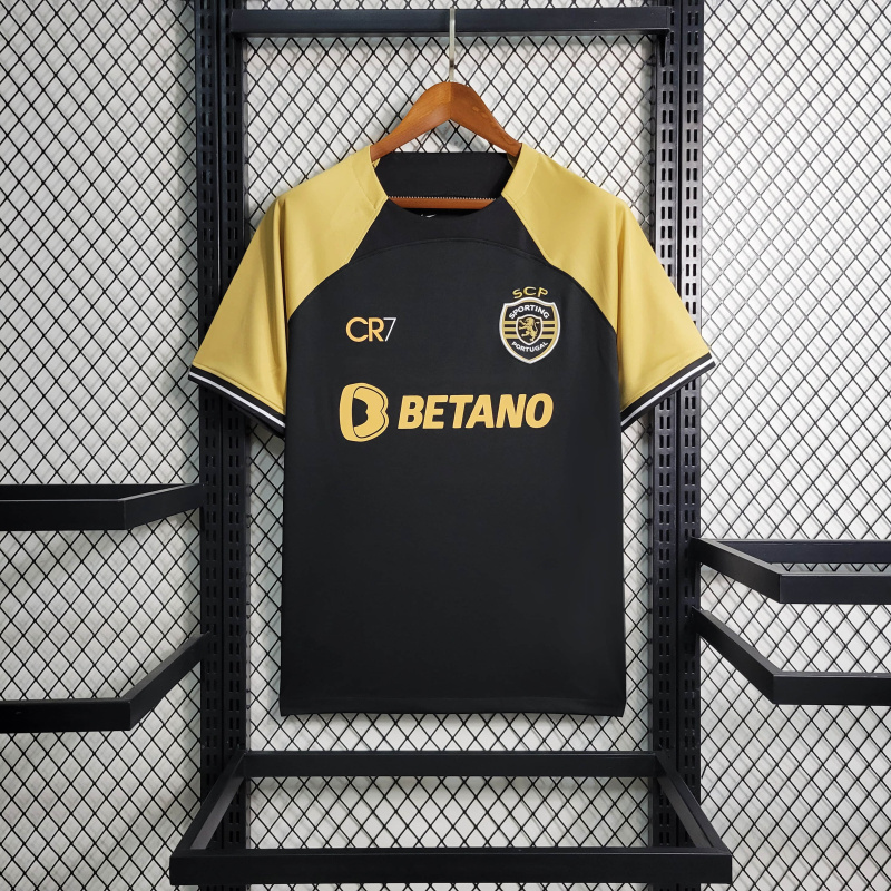 23/24 Sporting Lisbon II Away