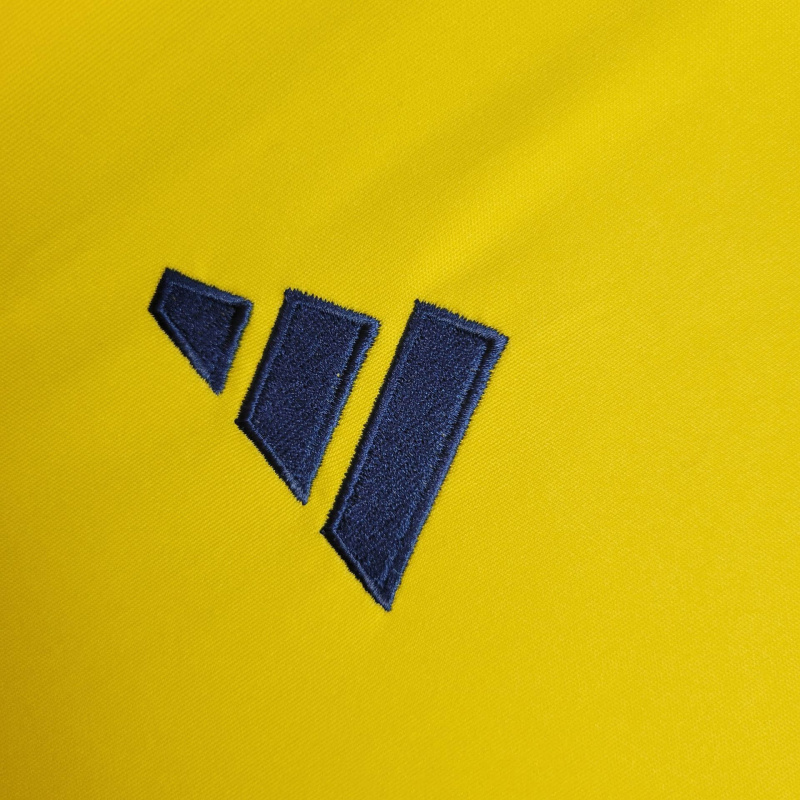 24/25 women Colombia Home