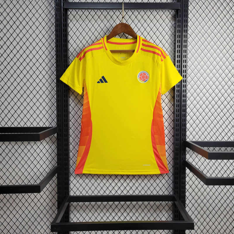 24/25 women Colombia Home