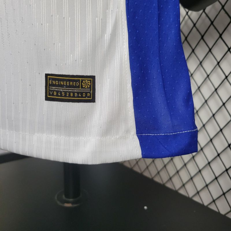 24/25 player Chelsea away