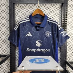 Manchester United away 24/25 jersey