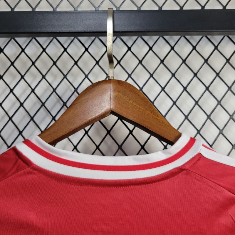 Manchester United home 24/25 football team shirt