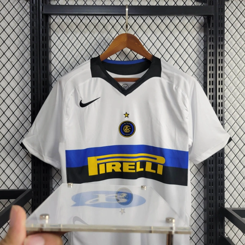 Inter Milan away 05/06 Retro football team shirt