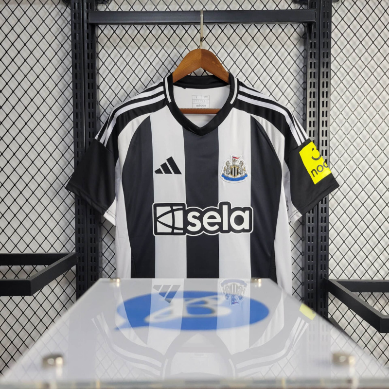 Newcastle United Home 24/25 football team shirt
