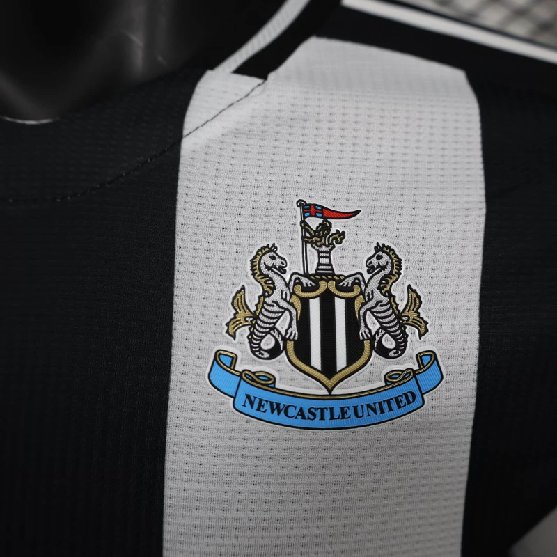 Newcastle United Home 24/25 Player long sleeve football team shirt
