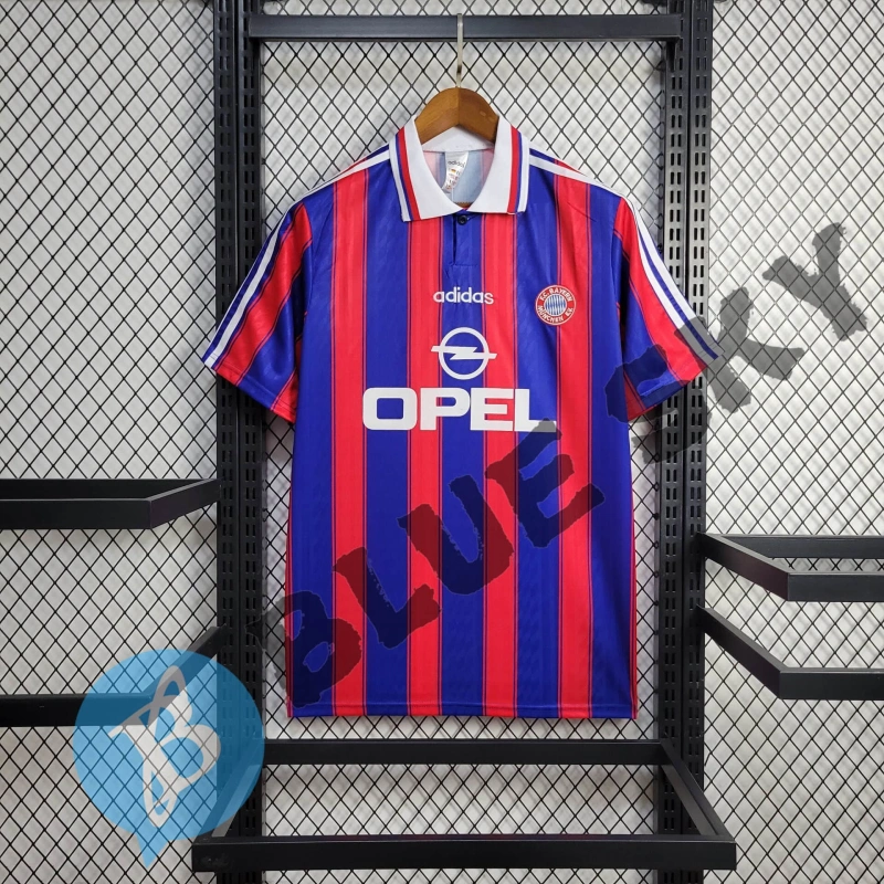 Bayern Munich Home 95/97 Retro Football team shirt