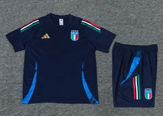 Italy 24/25 Training Shirt and Shorts Set