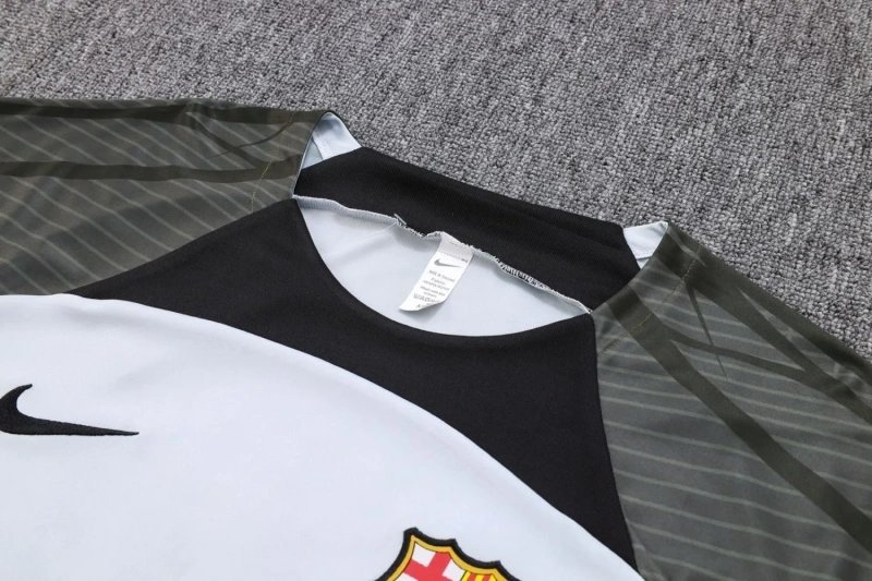 Barcelona 23/24 Training Shirt and Shorts Set D921