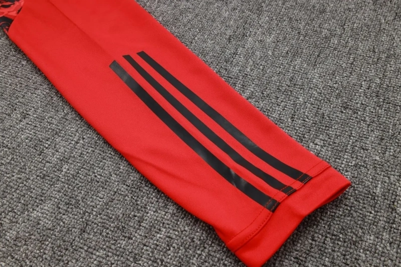 Manchester United 23/24 Half-Zip Training Top and Pants Set Red B741 - PM