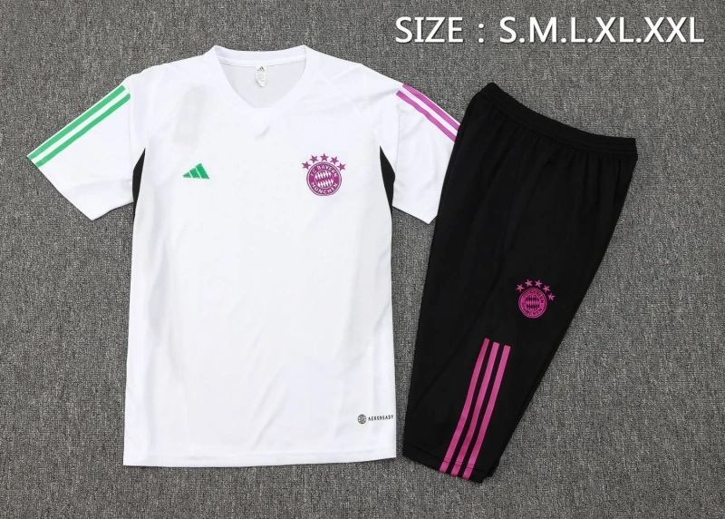 Bayern Munich 23/24 Training Shirt and 3/4 Pants Set White D948