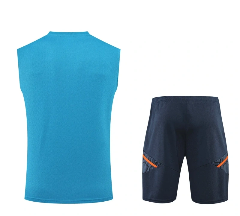 Manchester United 22/23 Training Vest and Shorts Set