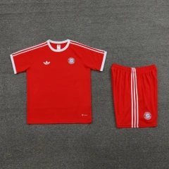 Bayern Munich 24/25 Training Shirt and Shorts Set Red