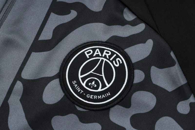 PSG 23/24 Half-Zip Training Top and Pants Set B769 - PM
